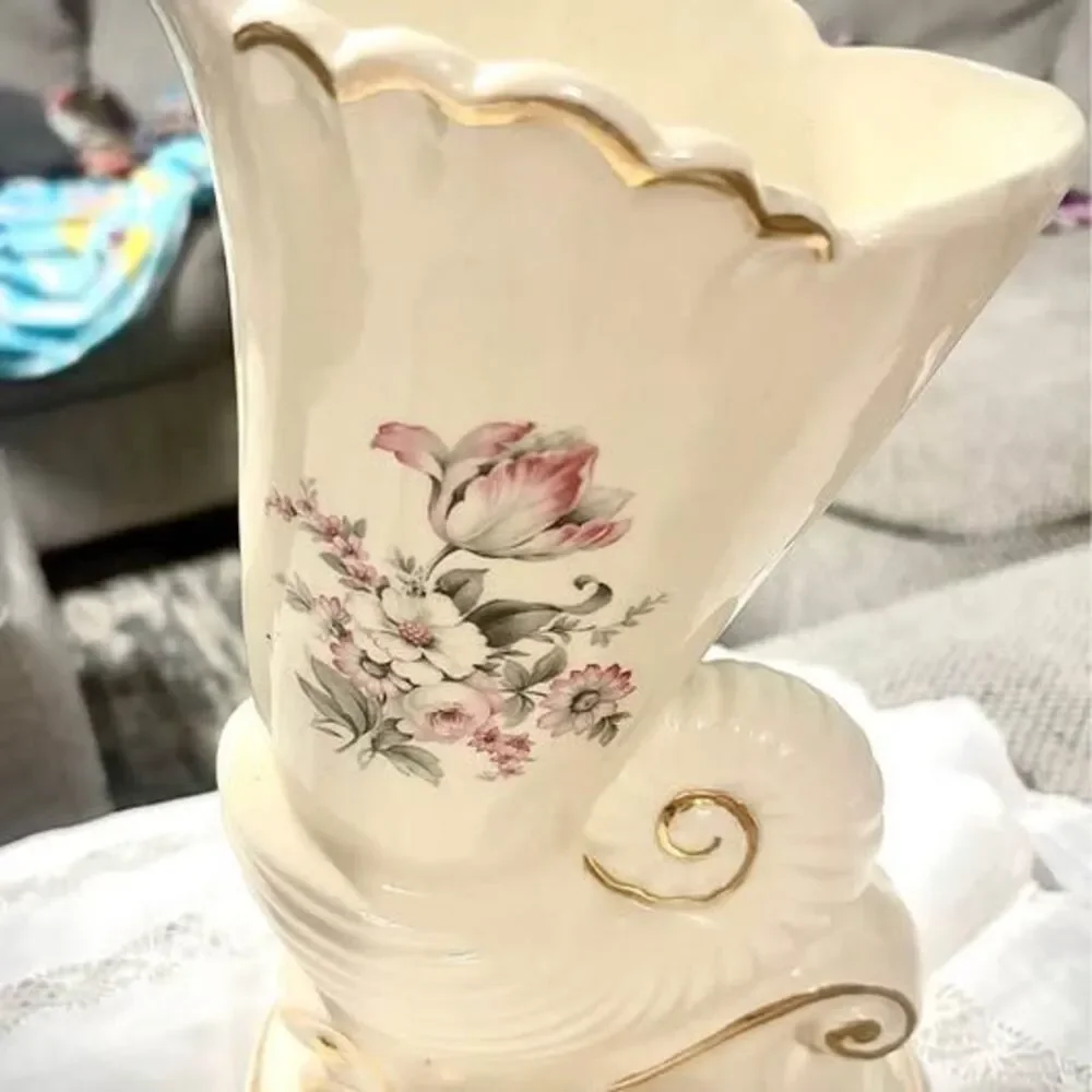 Vintage Cornucopia Vase USA Pottery 10.5” Floral Gold Trim Farmhouse Decor